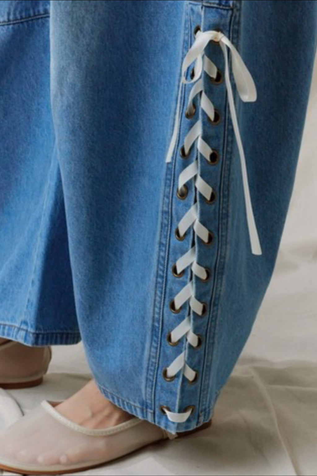 Women's Casual Lace Up Loose Barrel Jeans
