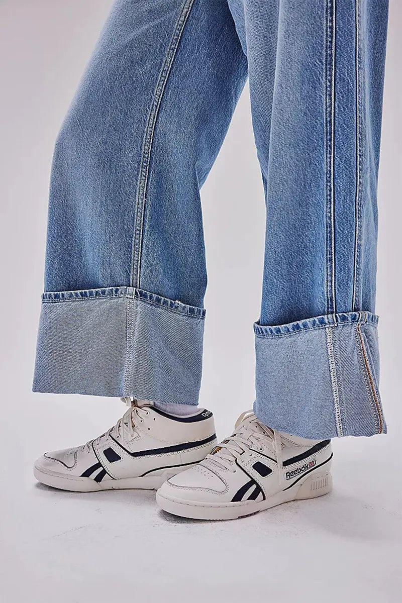 Women's Vintage Wash Mid-Rise Turn-Up Jeans