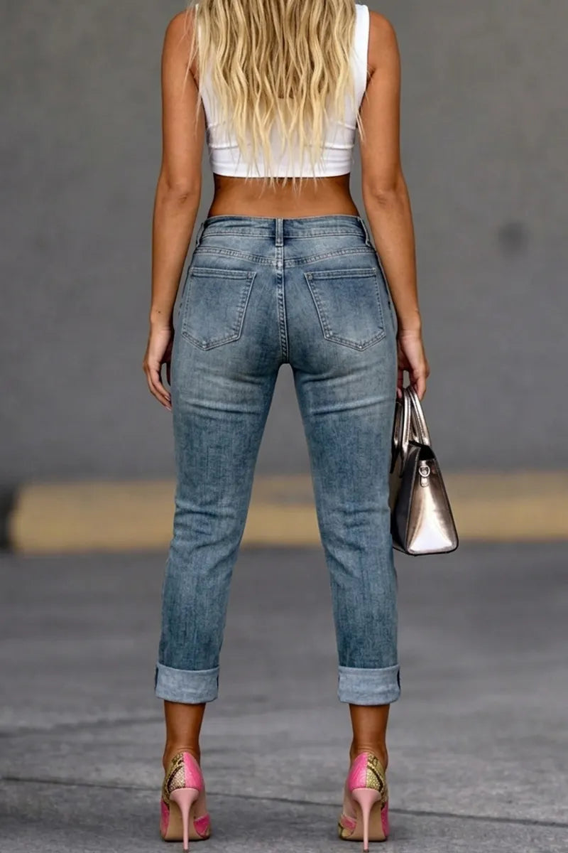 Women's Casual Skinny Jeans With Chain Design