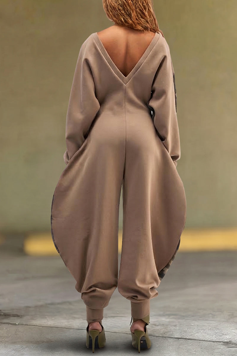 Women's Fashion V-Neck Curved Hem Camo Patchwork Jumpsuit
