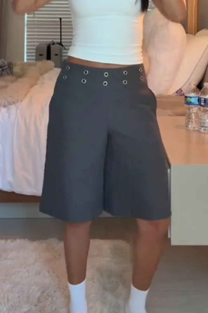 Women's Casual Wide Leg Shorts With Cut Out Waist Detail