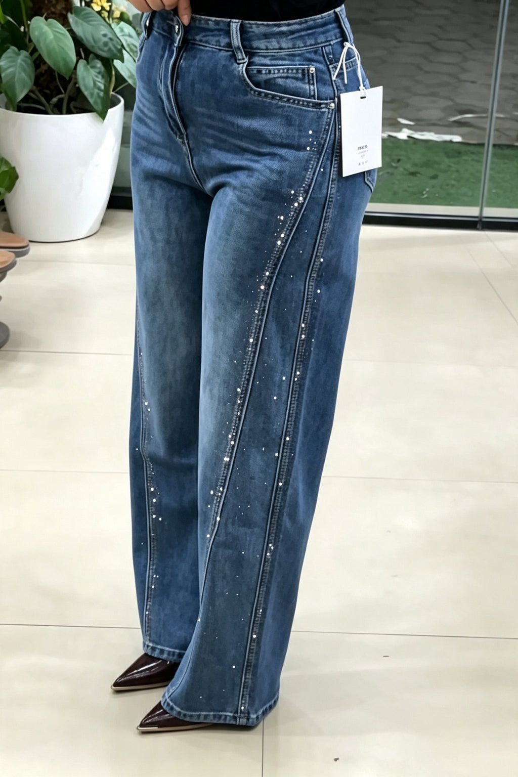 Women's Casual Side Shiny Rhinestone Decoration Jeans