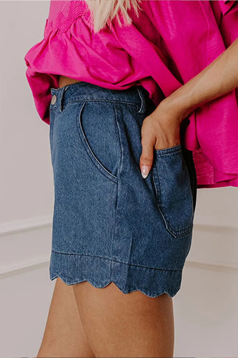 Women's Casual Loose Wide Leg Wavy Hem Denim Shorts