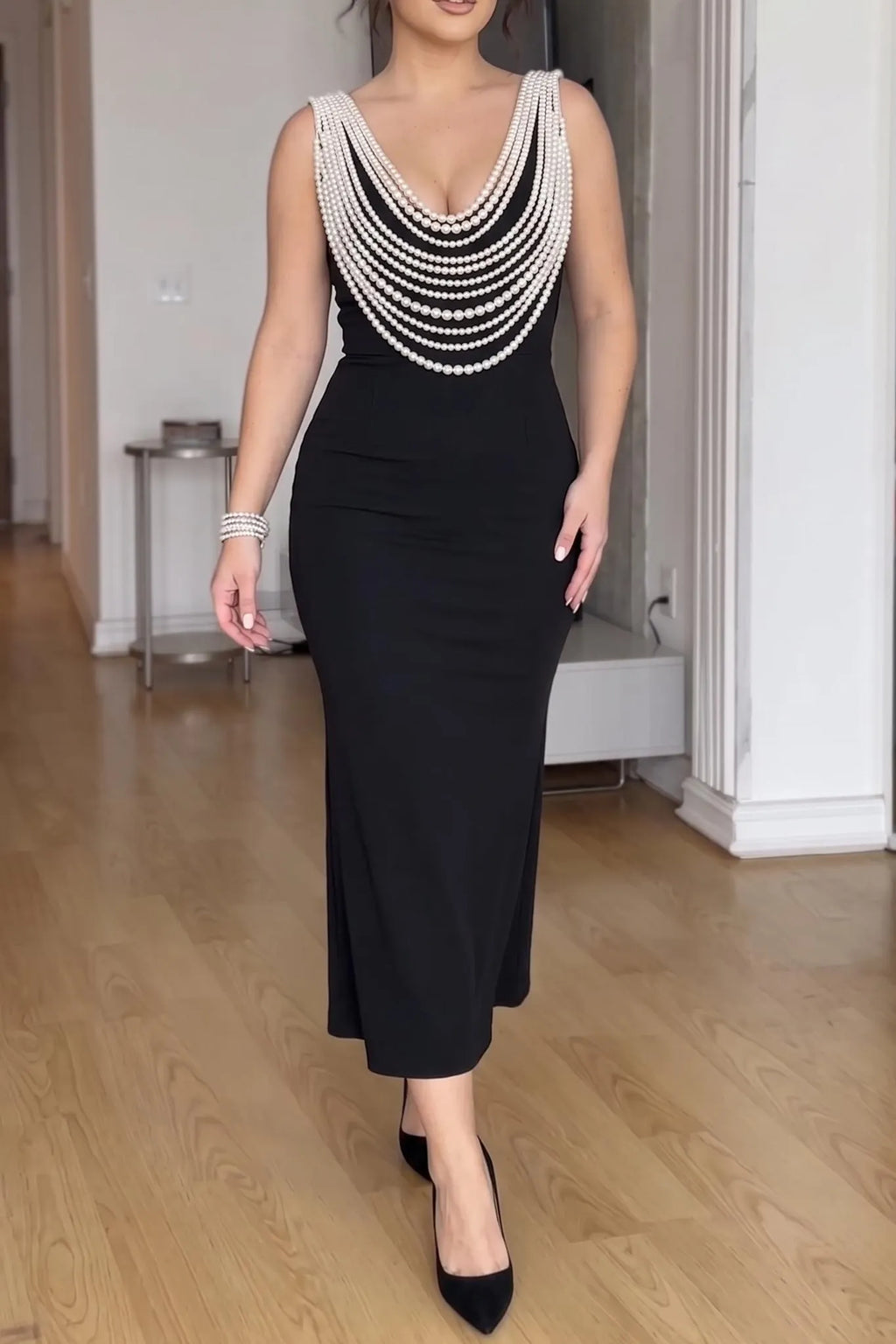 Women's Vintage Sleeveless Bodycon Midi Dress Elegant Layered Pearl Fringe Beaded Drape Neckline Cocktail Party Pencil Dress