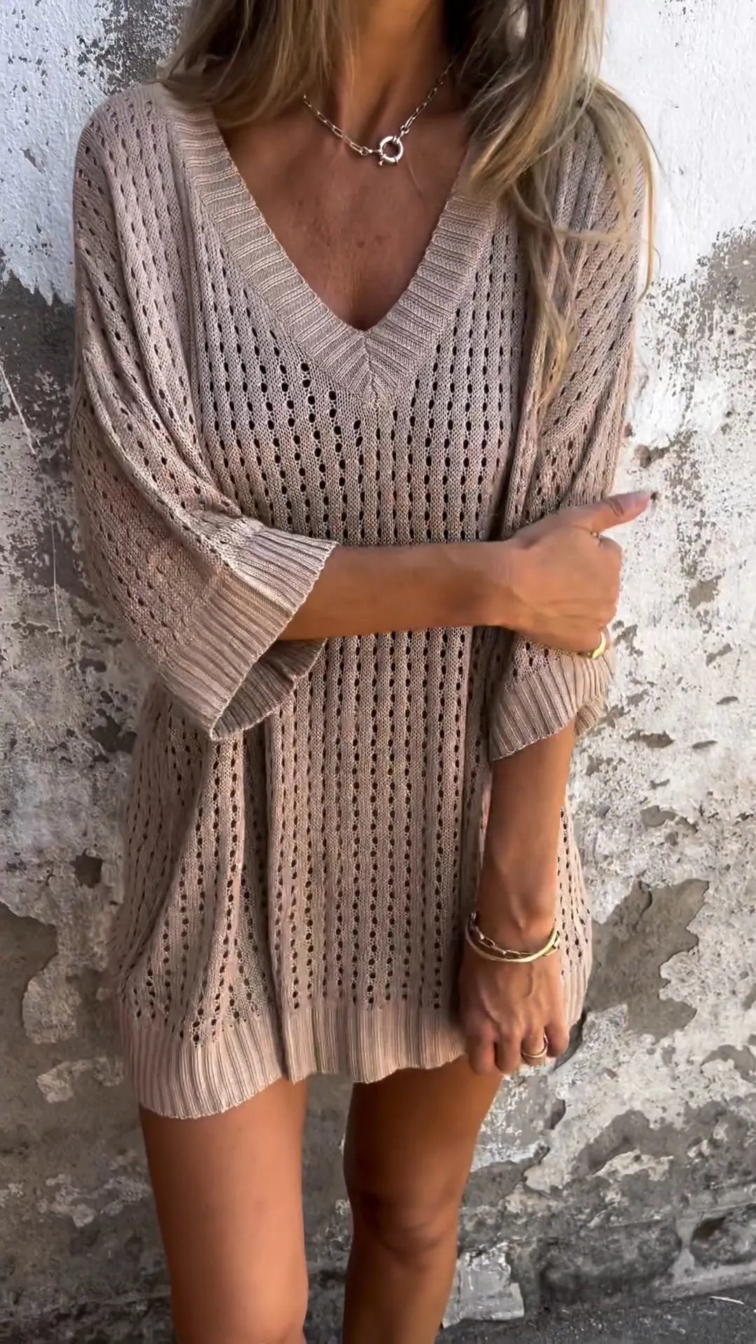 Ladies' Round Neck Hollowed Out Loose Casual Tops
