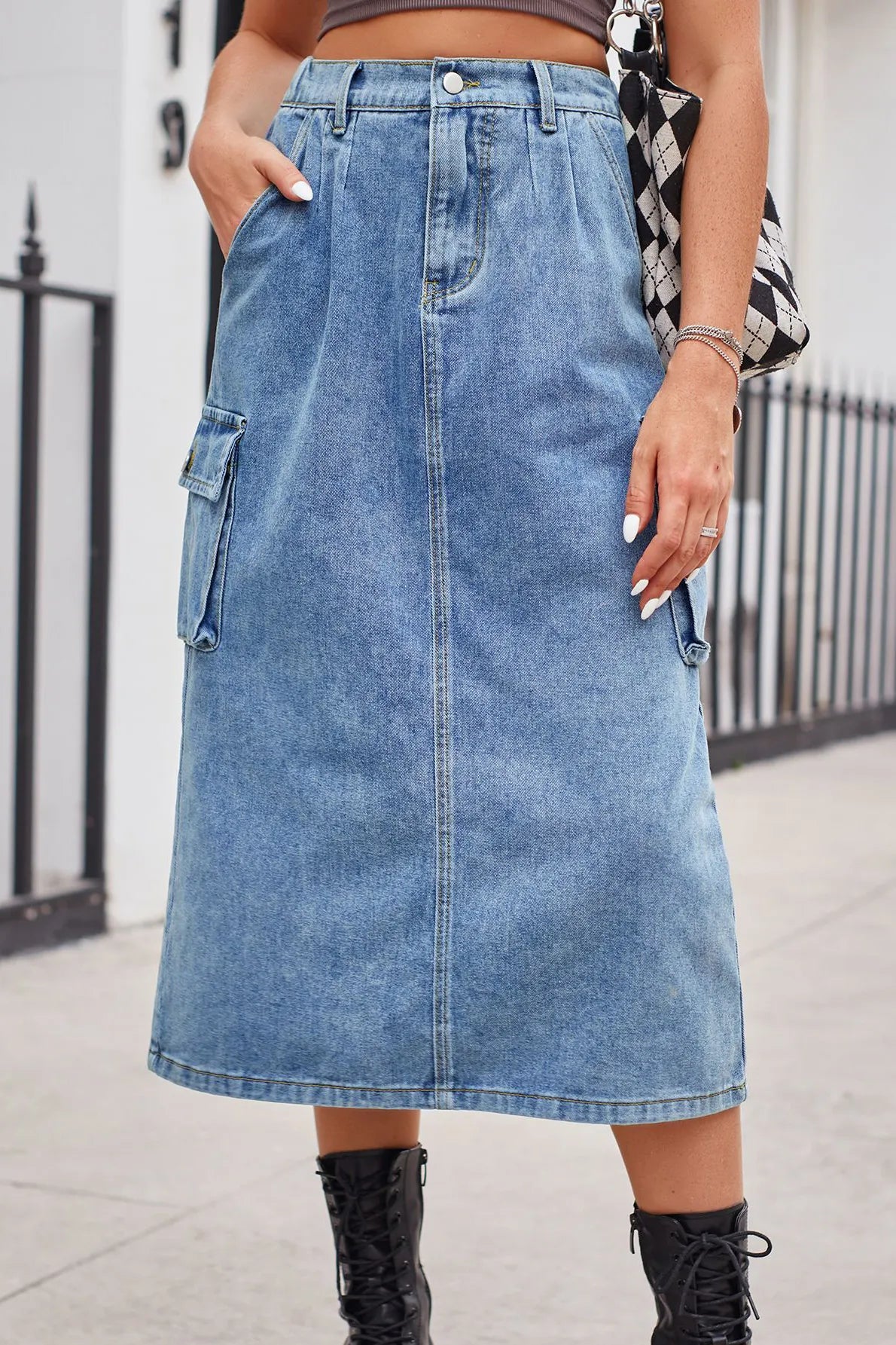 Women's Versatile Cargo Washed Denim Skirt