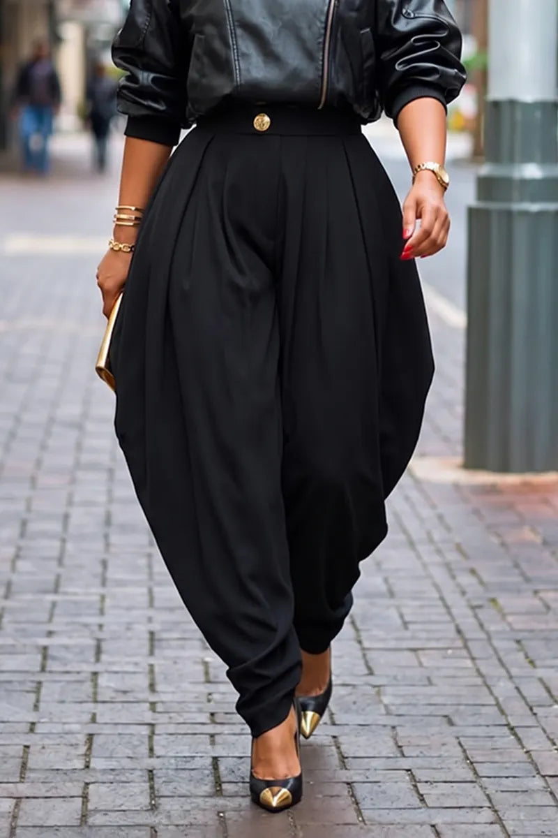 Women's Street Fashion Short Leather Jacket or Pleated Curved Pants