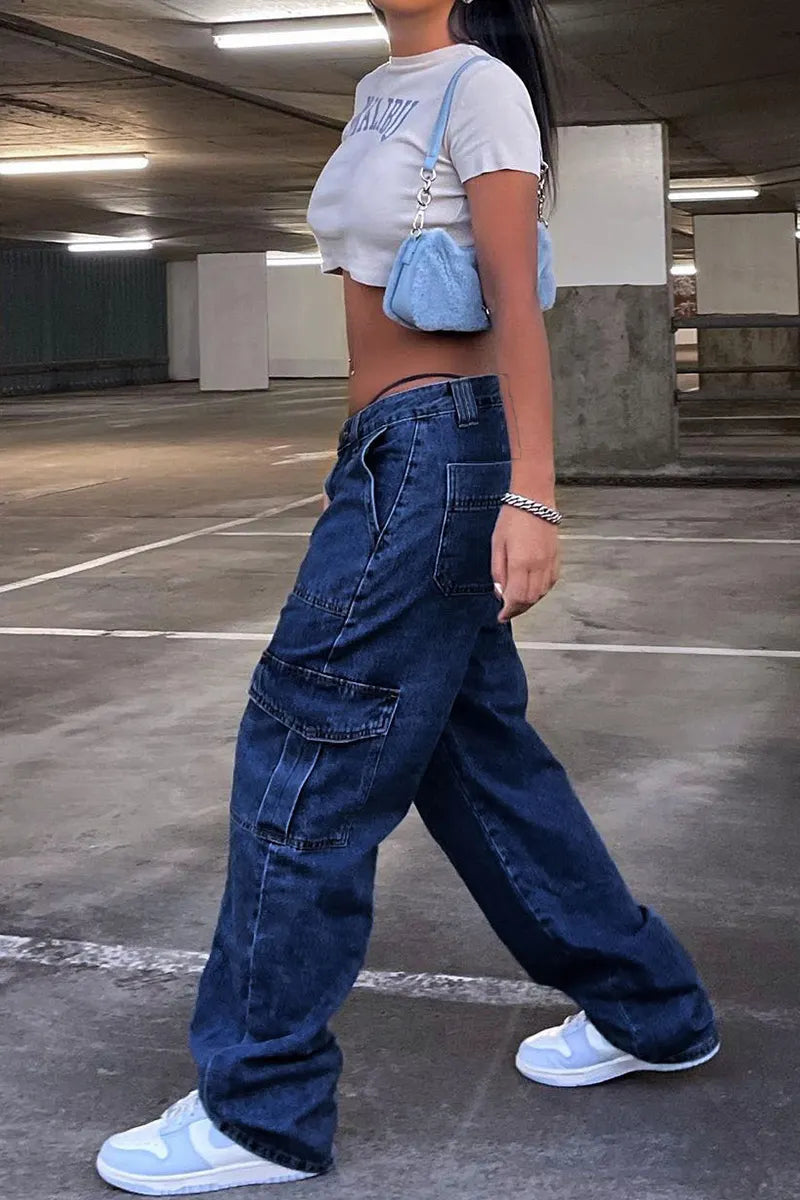 Women's Elastic Waist Wide-Leg Cargo Jeans With Multiple Pockets