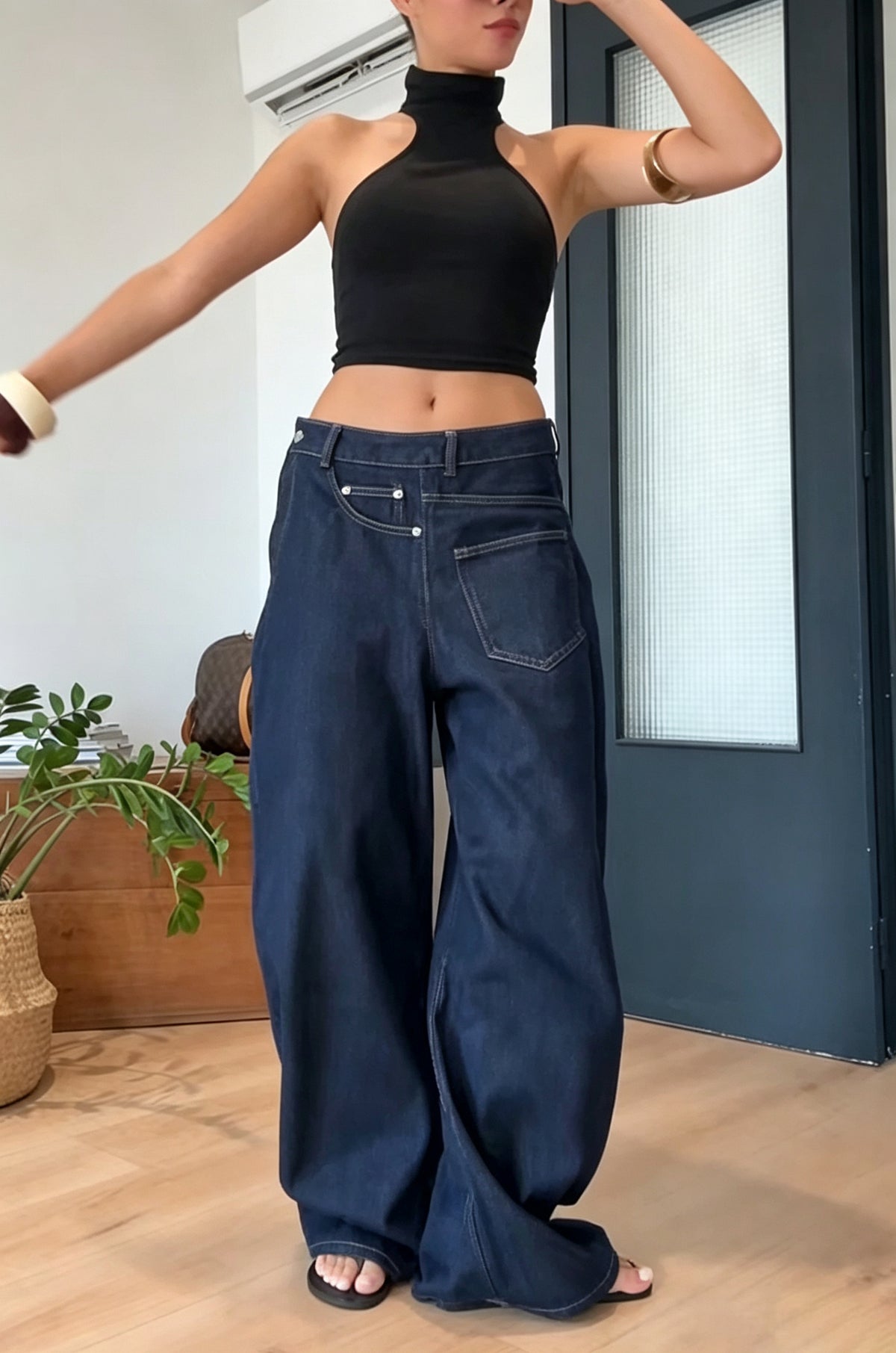 Women's Fashion Asymmetric Wide Leg Jeans