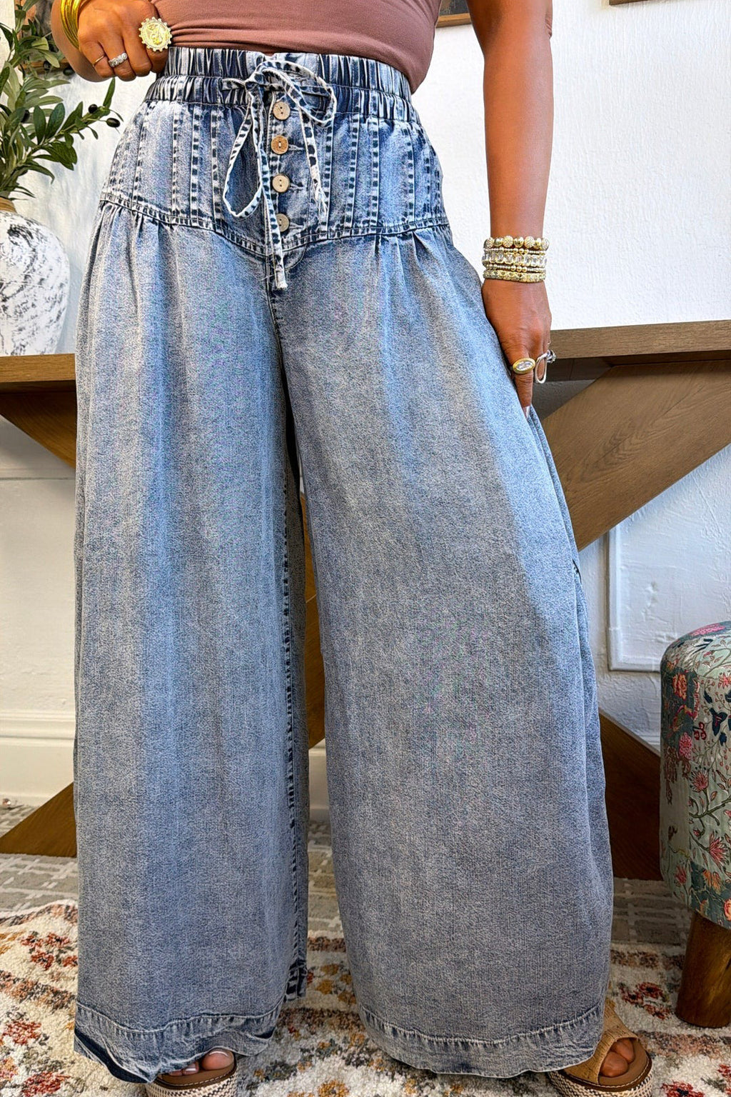 Women's Casual Waist Pleated Drawstring Washed Wide Leg Jeans