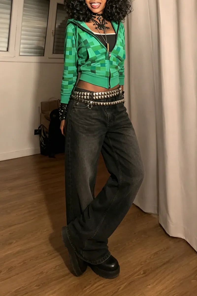 Women's Street Fashion Jeans with Studded Belt