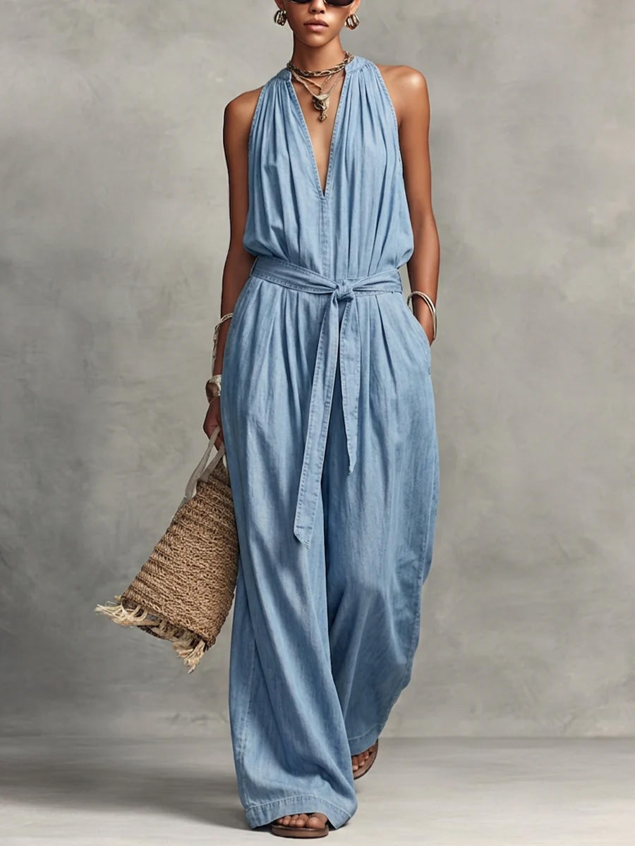 Retro-Chic Halter-Neck Sleeveless Denim-Style Jumpsuit with Cinched Waist