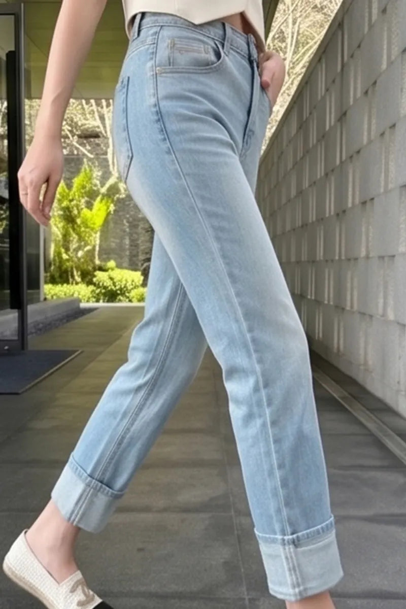 Women's Casual Straight Leg Cropped Jeans