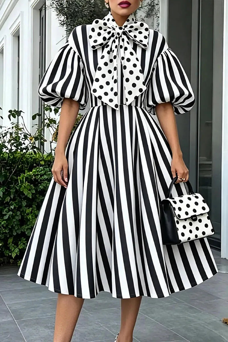 Women's Round Neck Patchwork Vertical Stripe Elegant Temperament Dress