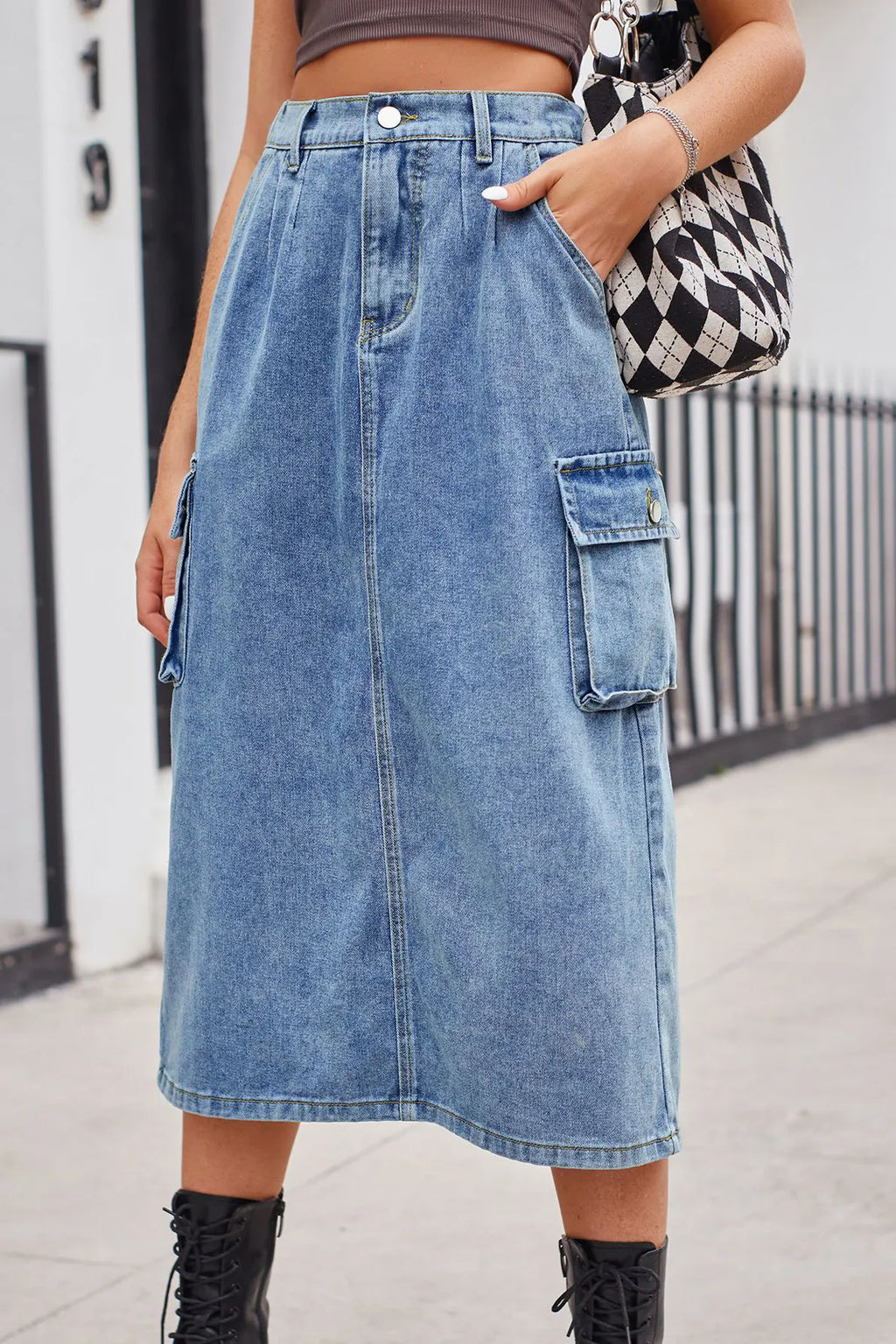 Women's Versatile Cargo Washed Denim Skirt