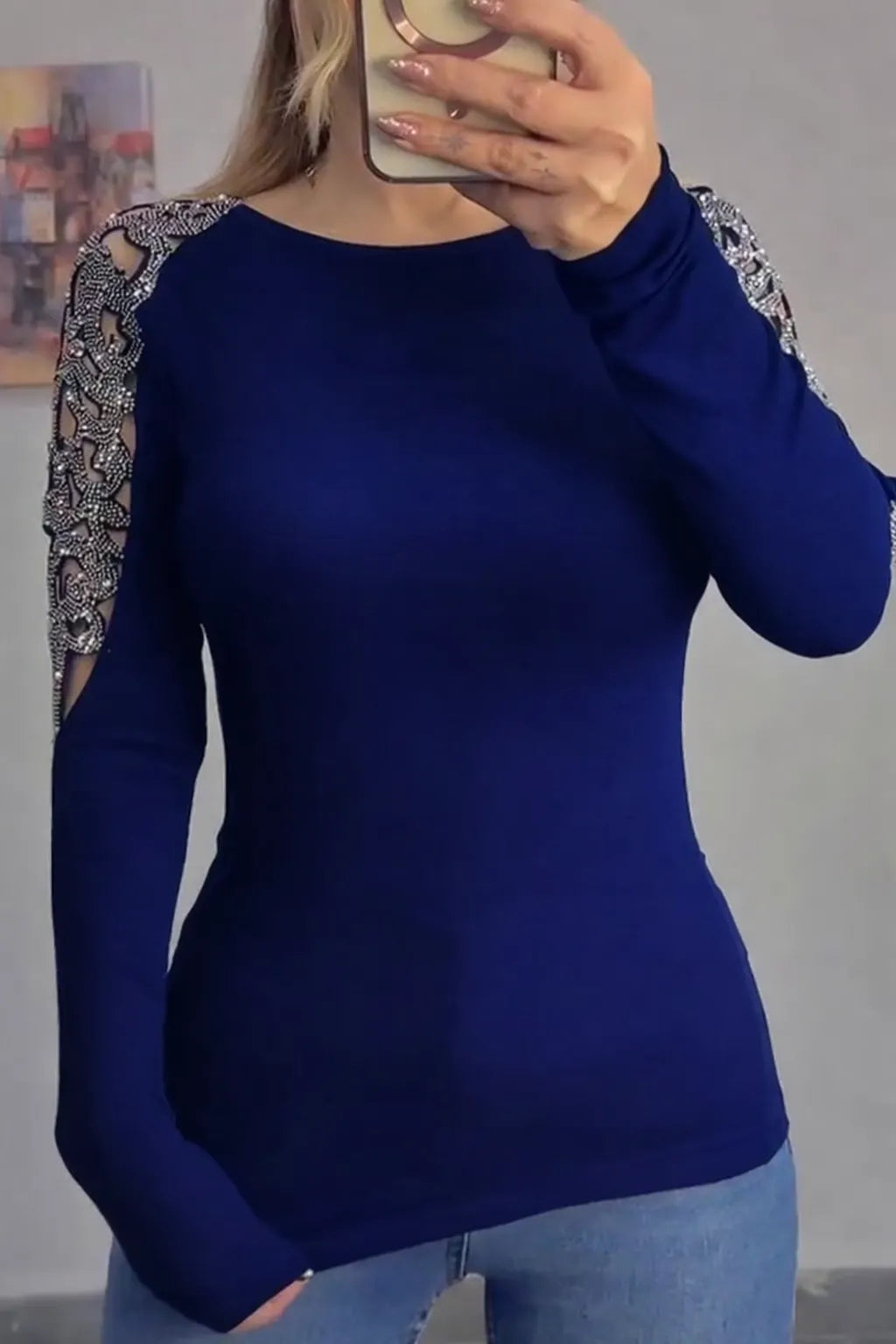 Women Round Neck Sleeves Hollowed Out Hot Stamping Rhinestone Casual Top