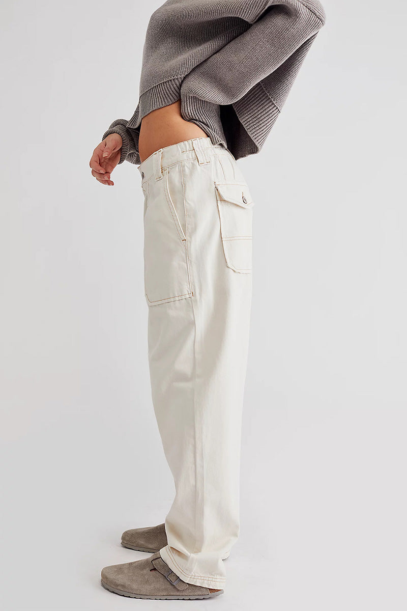 Classic Ladies' Comfortable Straight-Leg Jeans