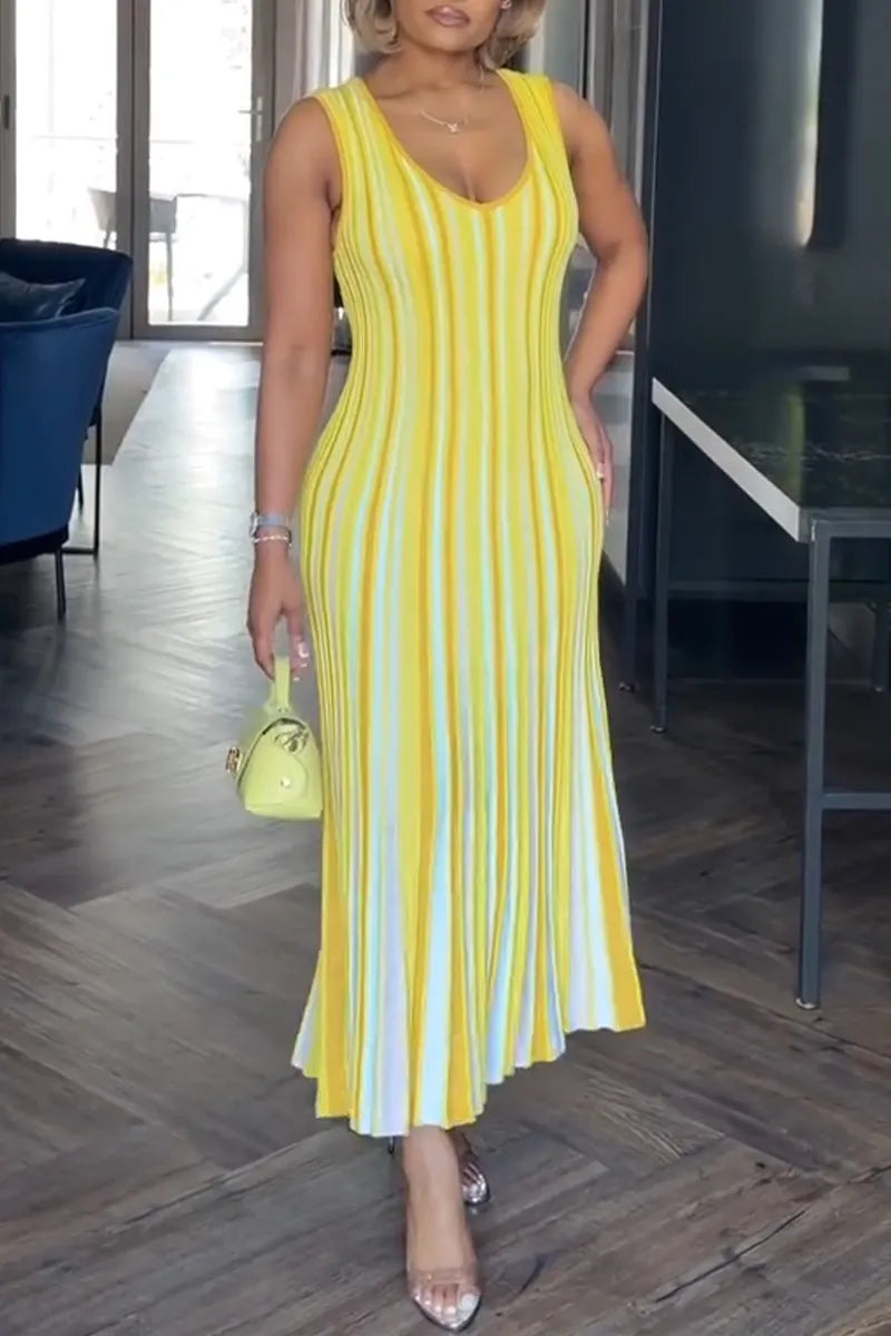 Women's U-neck Colorful Vertical Elegant Casual Dress
