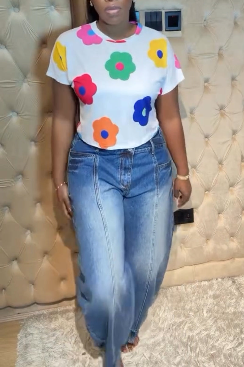 Women's Casual Round Neck Printed Top or Washed and Spliced Jeans