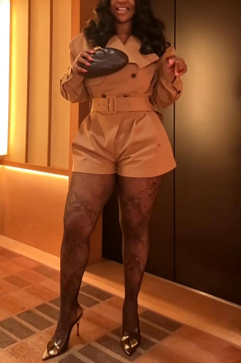 Women's Collar and Waist Cinching Casual Short Jumpsuit