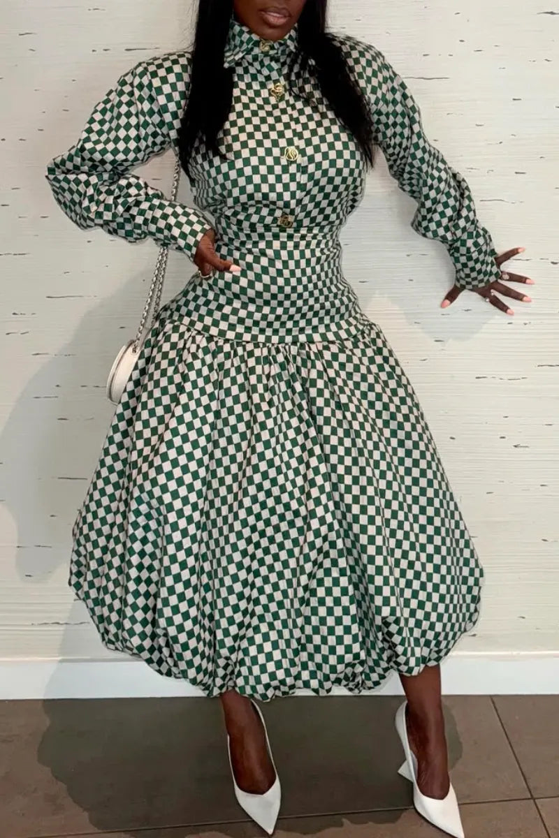 Women Collar and Waist Cinched Plaid Elegant Temperament Dress