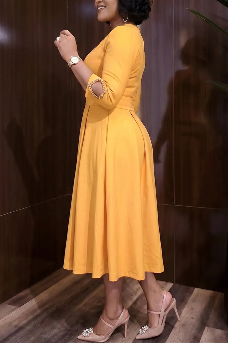Women's Elegant Cutout Trim Waist Defined Midi Dress