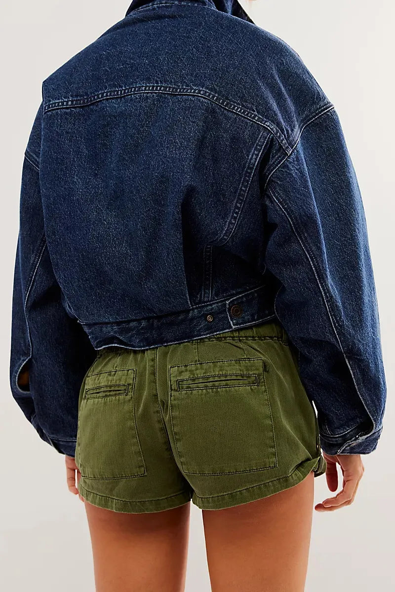 Women's Elastic Waist Drawstring Multi Cargo Pocket Cuffed Hem Casual Military Green Utility Shorts