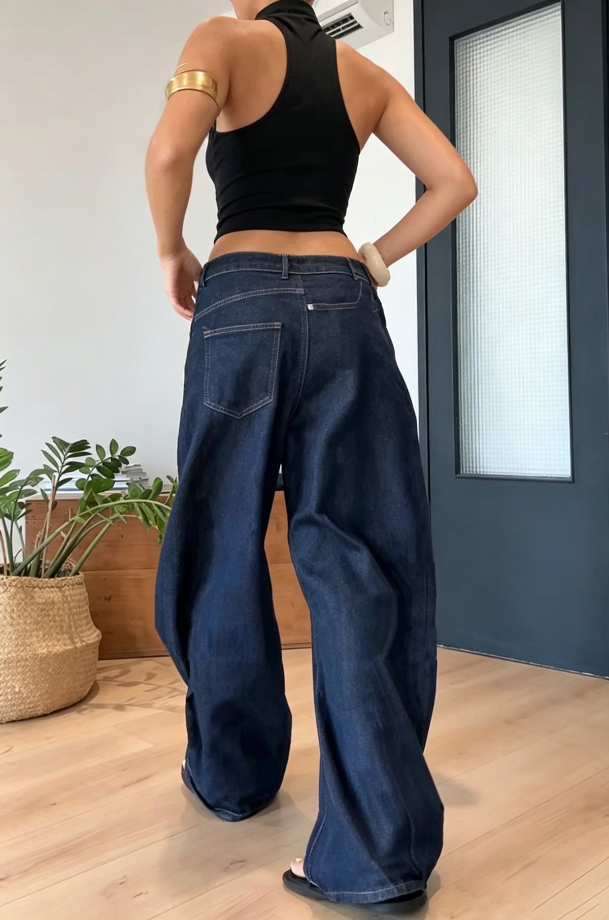 Women's Fashion Asymmetric Wide Leg Jeans