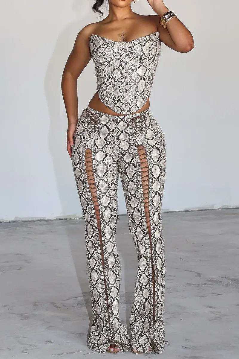 Women's Printed Strapless Button Down Cropped Party Top Or Printed Drawstring Skinny Jeans