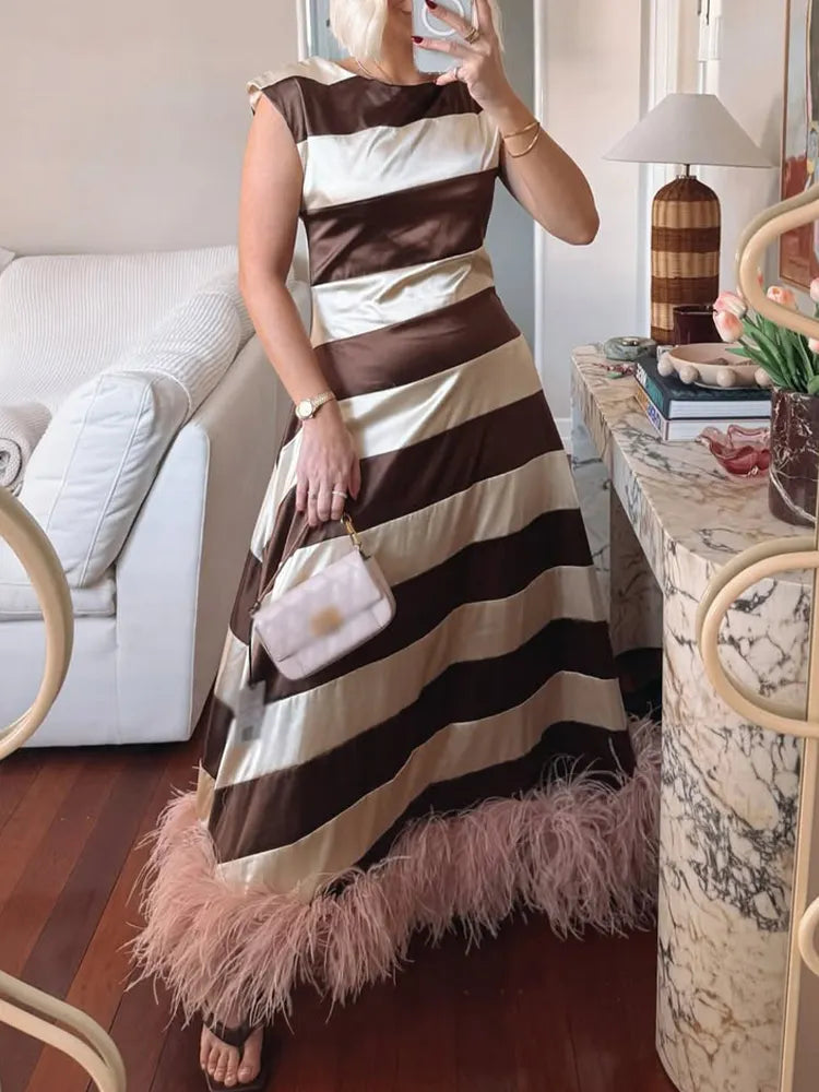 Women Round Neck Spliced Woolen Strip Elegant Temperament Dress