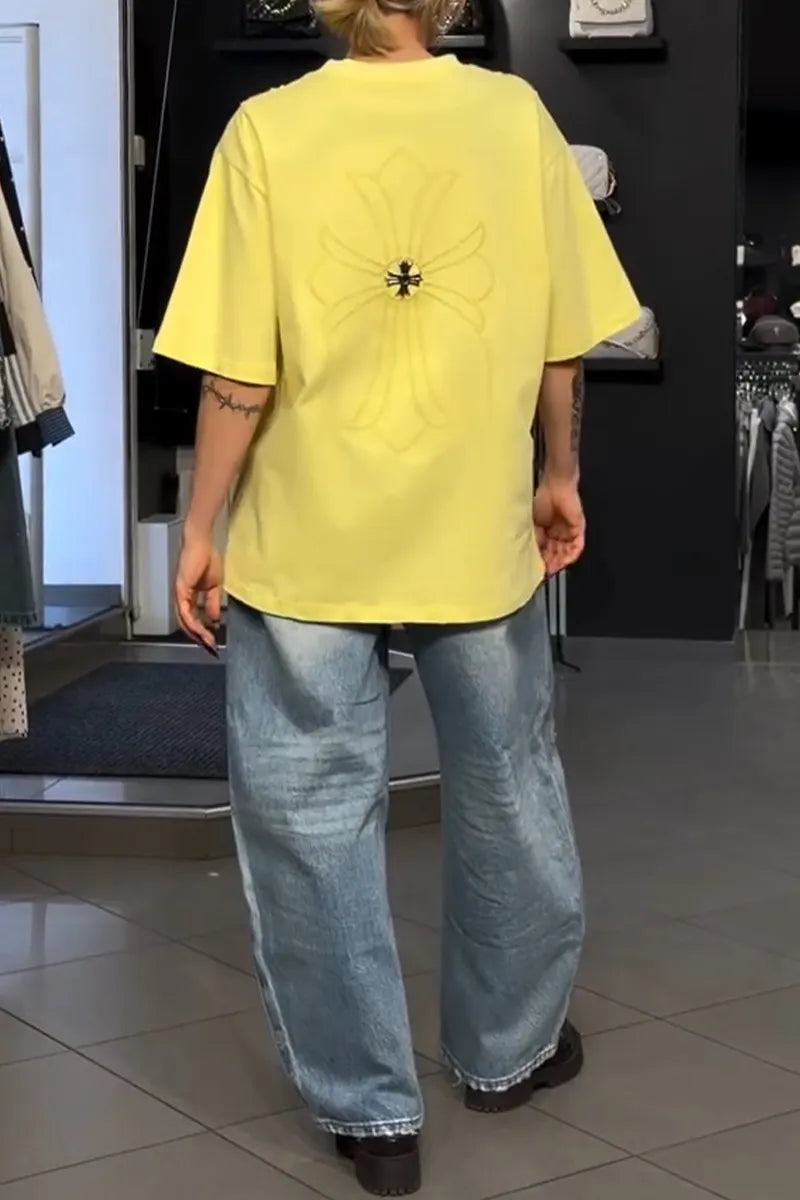 Women Round Neck T-shirt or Retro Scratch Wide Leg Jeans