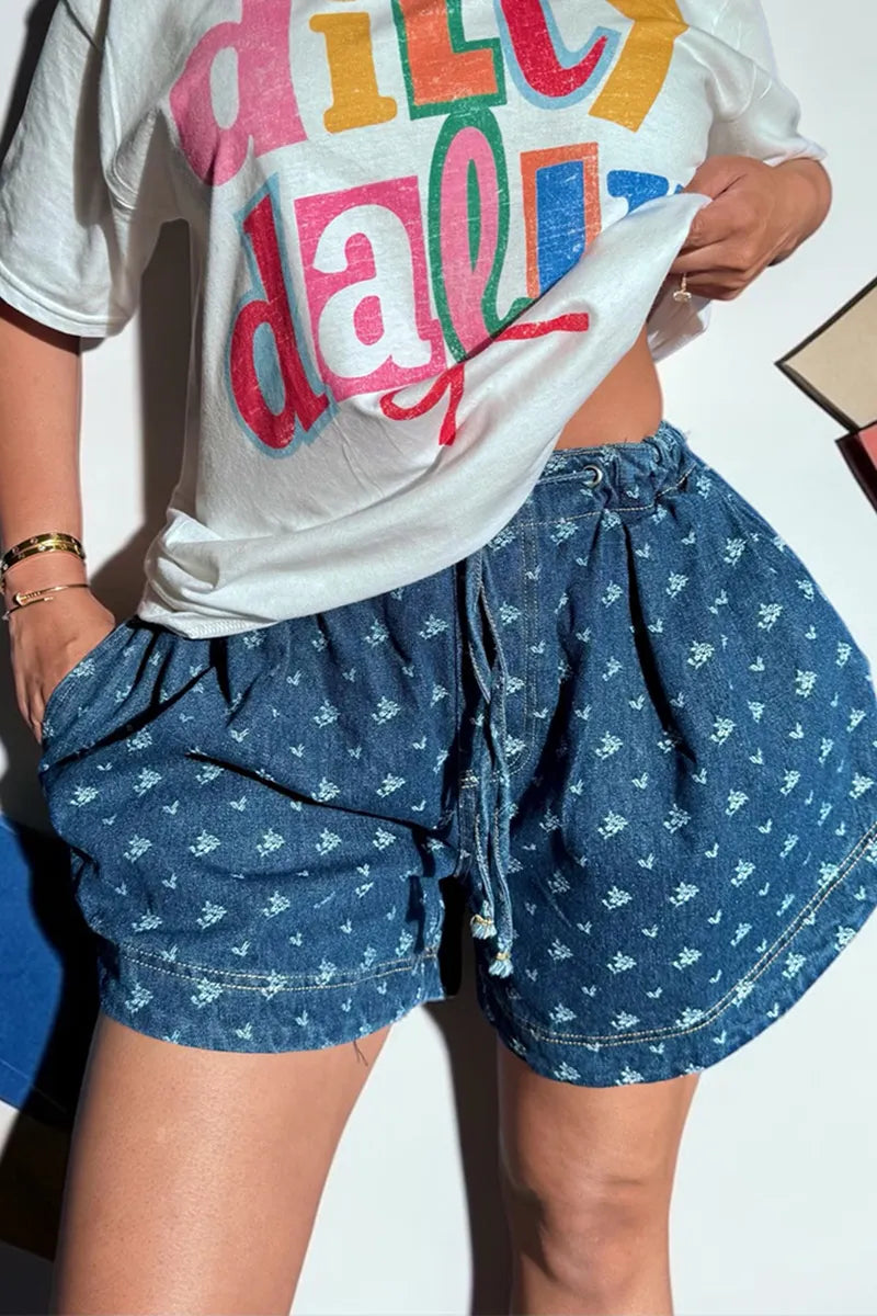 Women's Casual Heart Pattern Loose Cropped Jeans