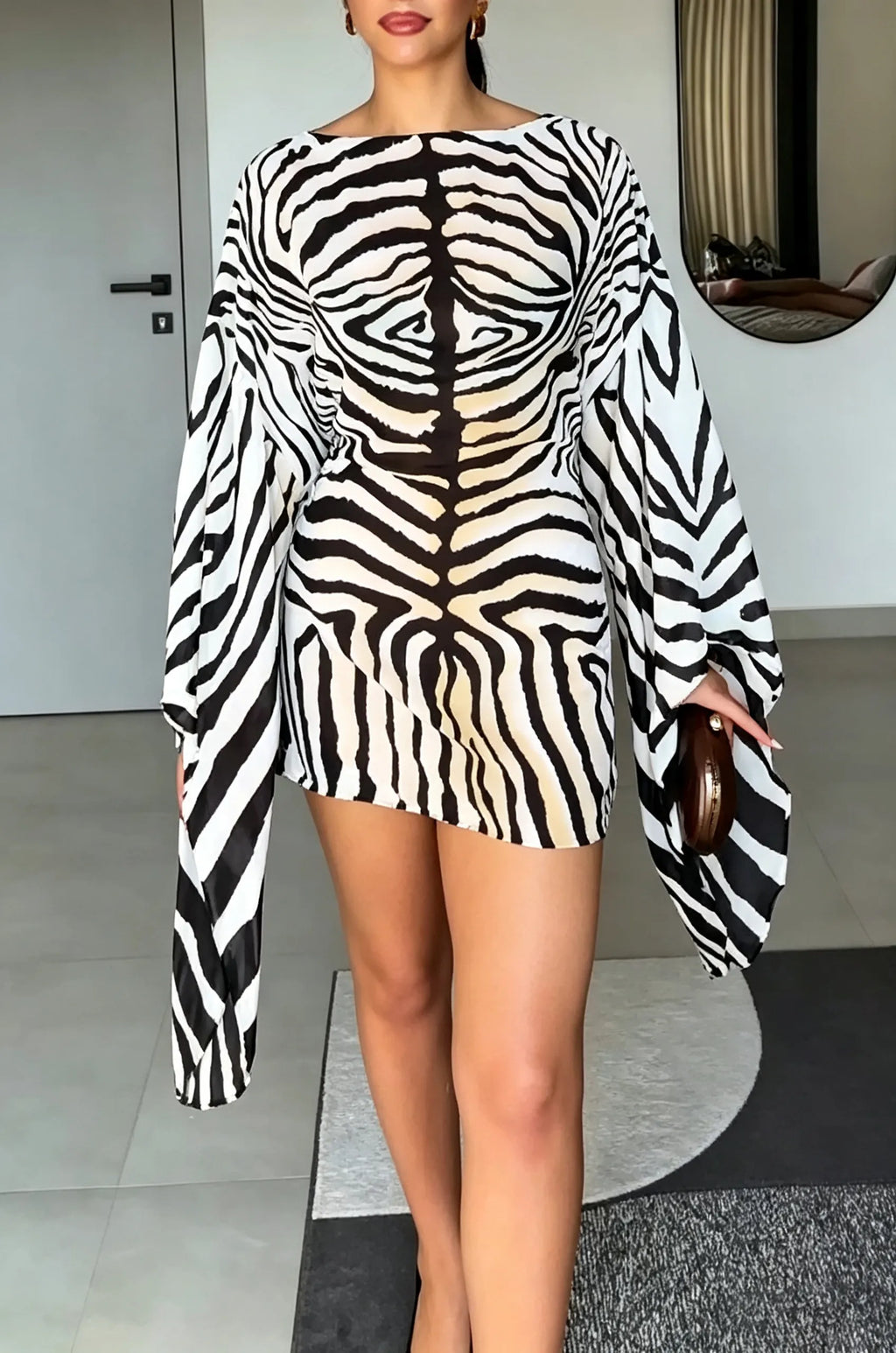 Women's Elegant Flowing Sleeve Zebra Pattern Mini Dress