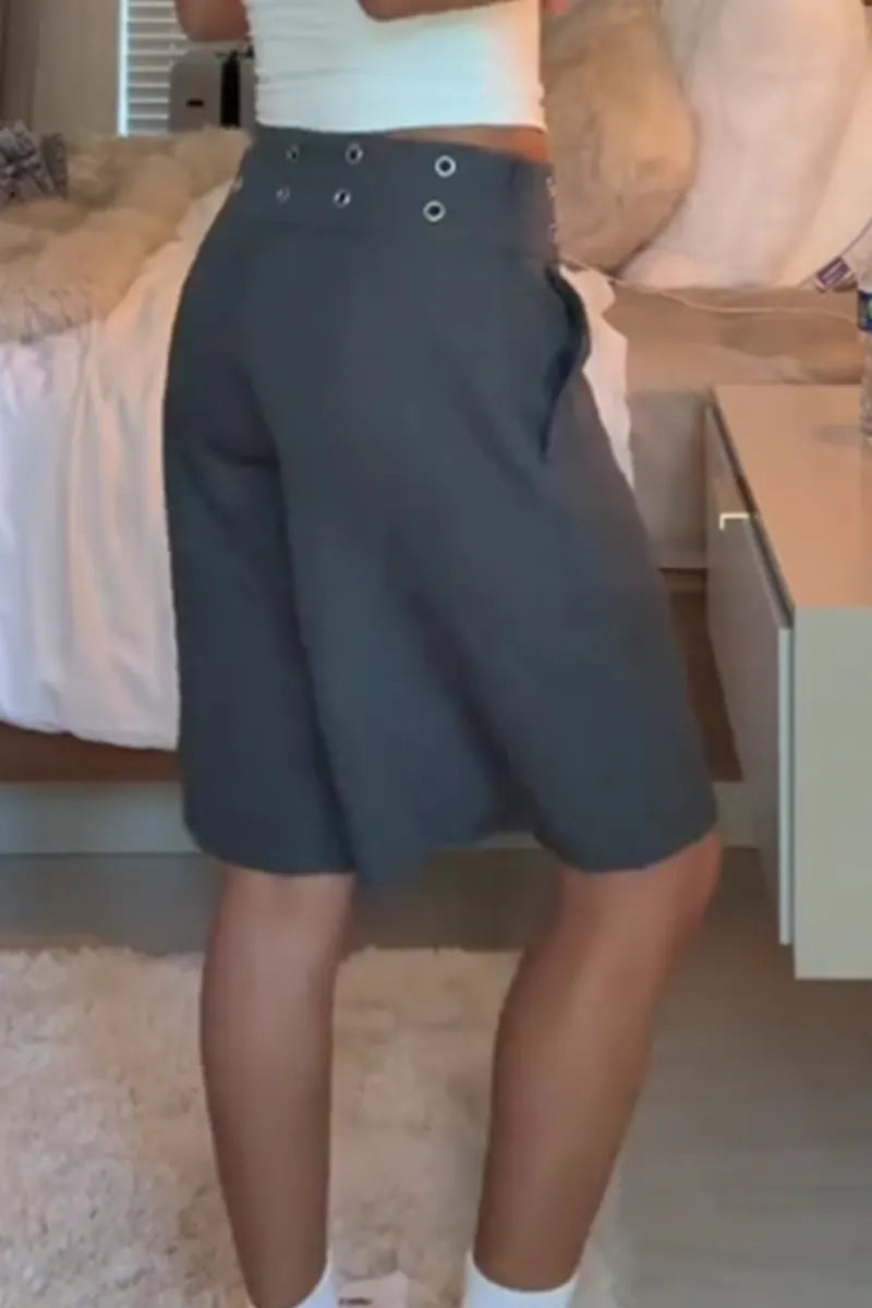 Women's Casual Wide Leg Shorts With Cut Out Waist Detail