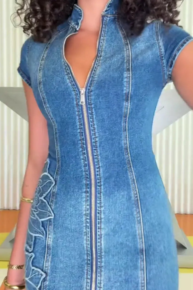 Women's Casual Short Fitted Denim Skirt With Zipper And 3D Floral Embellishment