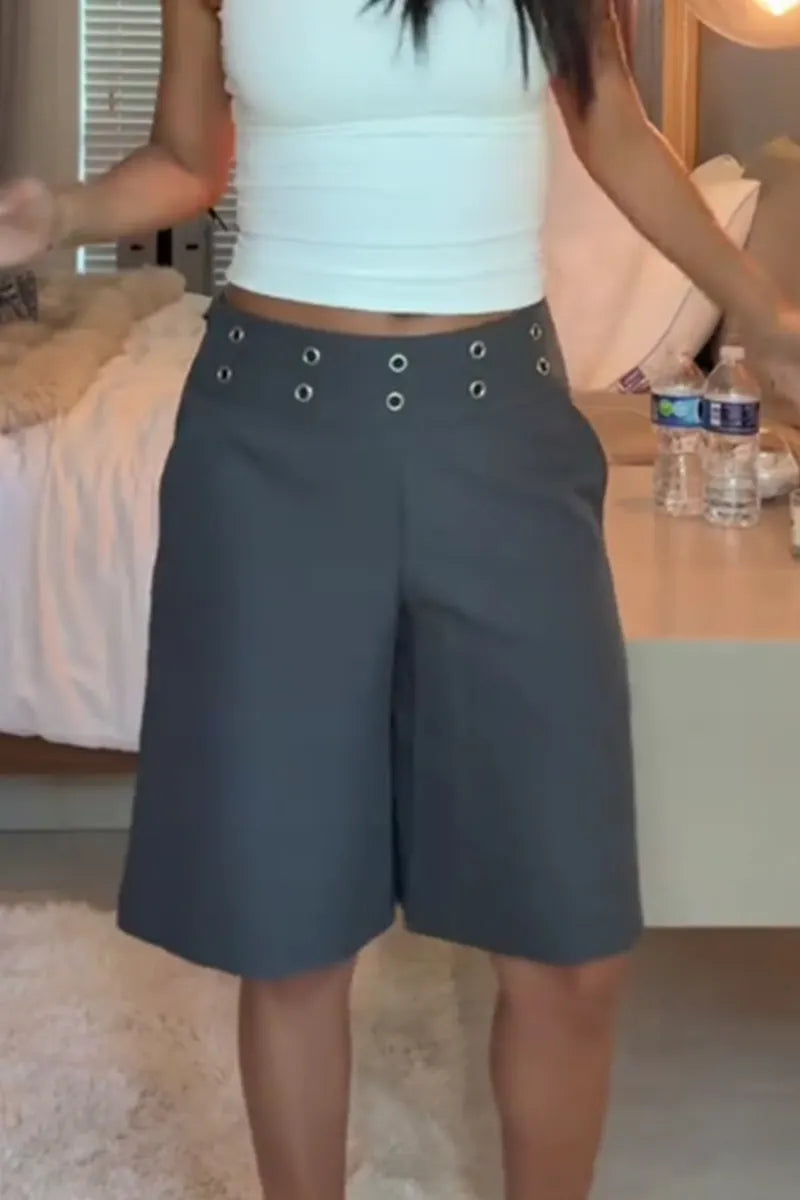 Women's Casual Wide Leg Shorts With Cut Out Waist Detail