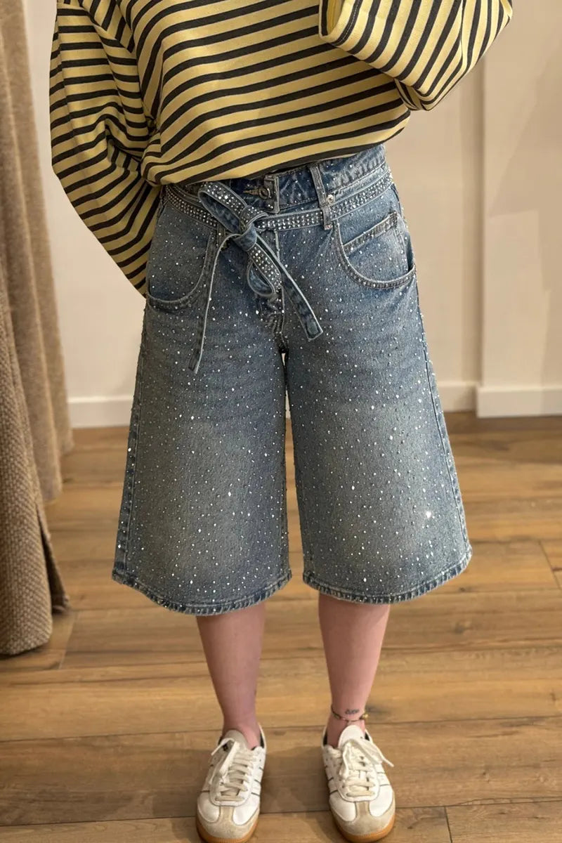 Women's Fashion Sparkling Rhinestone Cropped Jeans with Belt