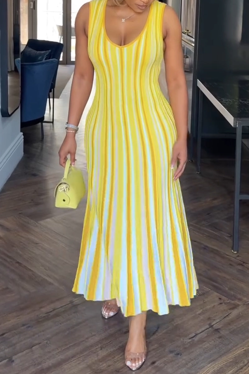 Women's U-neck Colorful Vertical Elegant Casual Dress