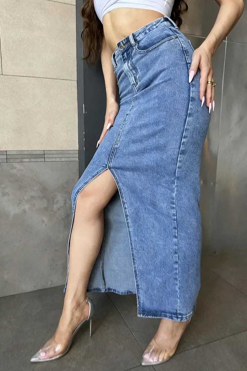 Women‘s Vintage Washed Front-Slit Denim Skirt