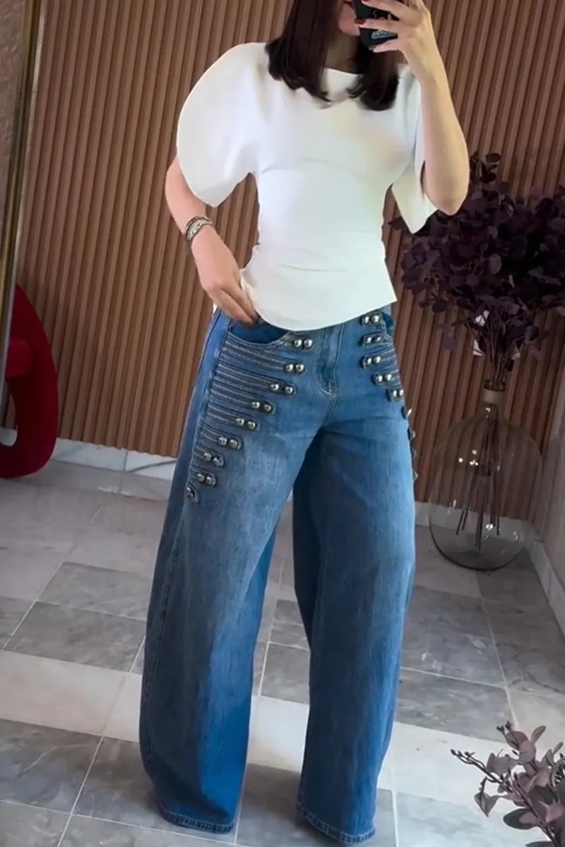 Women's Fashion Round Sleeve Top or Button Decoration Jeans