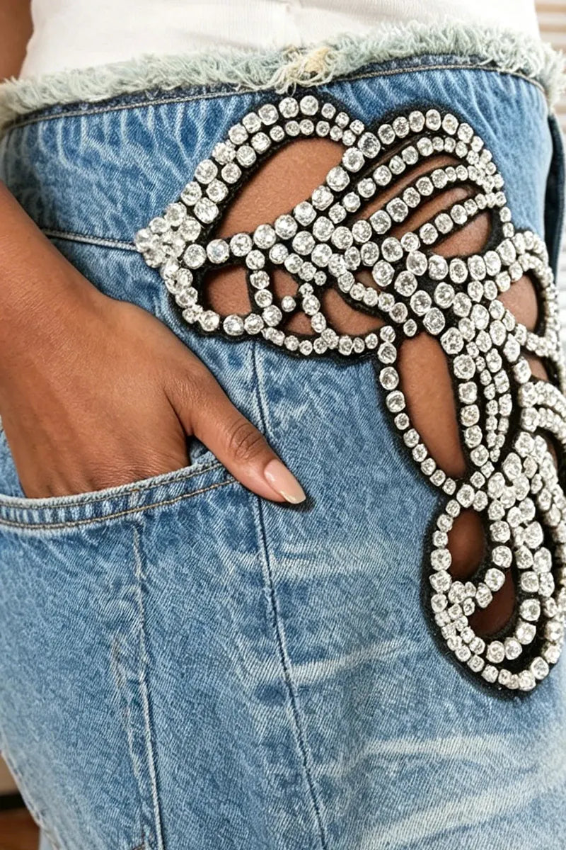 Women's Fashion Rhinestone Swirl Cutout Mid Rise Jeans